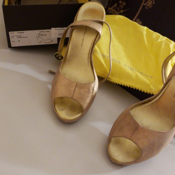 Cynthia Vincent Metallic Lame Cherry Strap Heels Open Toe Org. $325 - Picture 4 of 7